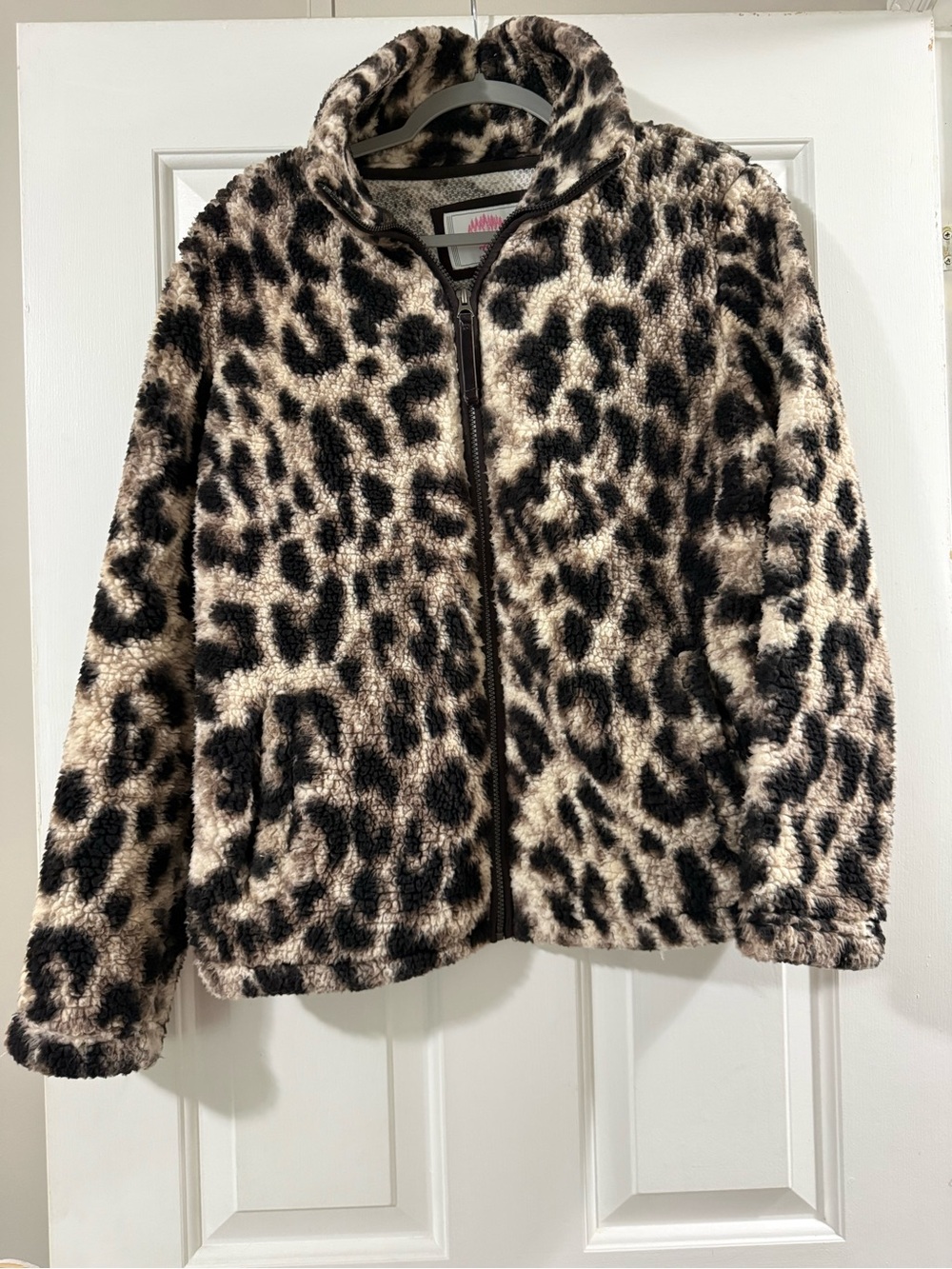 Leopard Print Faux Fur Zip Jacket - Neutral Tones